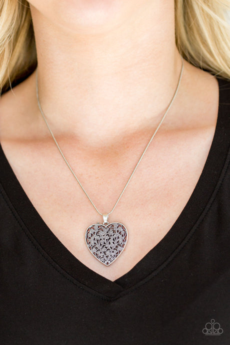 Paparazzi ~ Look Into Your Heart ~ Silver Necklace Set