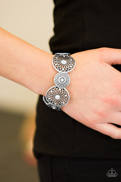 Paparazzi ~ Love WHEEL Find A Way ~ White Bracelet