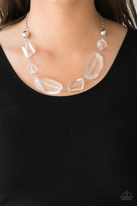 Paparazzi - Luminous Luminary - White Necklace Set