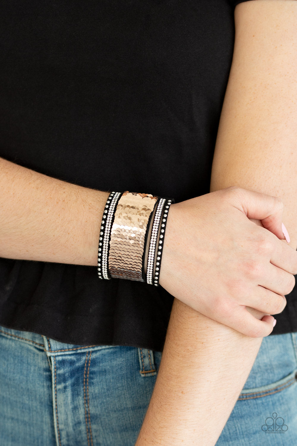 Paparazzi ~ MERMAIDS Have More Fun ~ Gold/Silver Reversible Sequins Wrap Bracelet