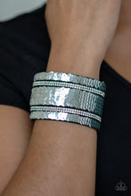 Load image into Gallery viewer, Paparazzi ~ MERMAID Service ~ Green/Silver Reversible Sequin Wrap Bracelet