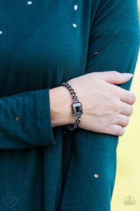 Paparazzi ~ Magnificent Musings ~ Fashion Fix Complete Trend Blend ~ Black/Gunmetal Necklace Set