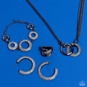 Paparazzi ~ Magnificent Musings ~ Fashion Fix Complete Trend Blend ~ Black Necklace Set