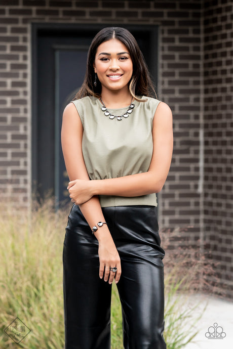 Paparazzi ~ Magnificent Musings ~ Fashion Fix Complete Trend Blend ~ Black Gunmetal Necklace Set
