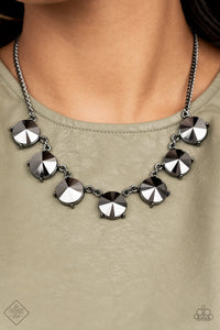 Paparazzi ~ Magnificent Musings ~ Fashion Fix Complete Trend Blend ~ Black Gunmetal Necklace Set