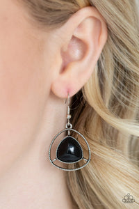 paparazzi ~ Make A Point ~ Black Necklace Set