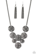 Load image into Gallery viewer, Paparazzi ~ Malibu Idol ~ Black Necklace Set
