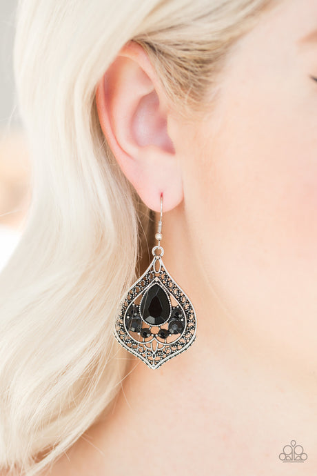 Paparazzi ~ Malibu Mama ~ Black Earrings
