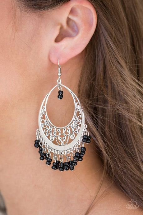 Paparazzi ~ Malibu Mamba ~ Black Earrings