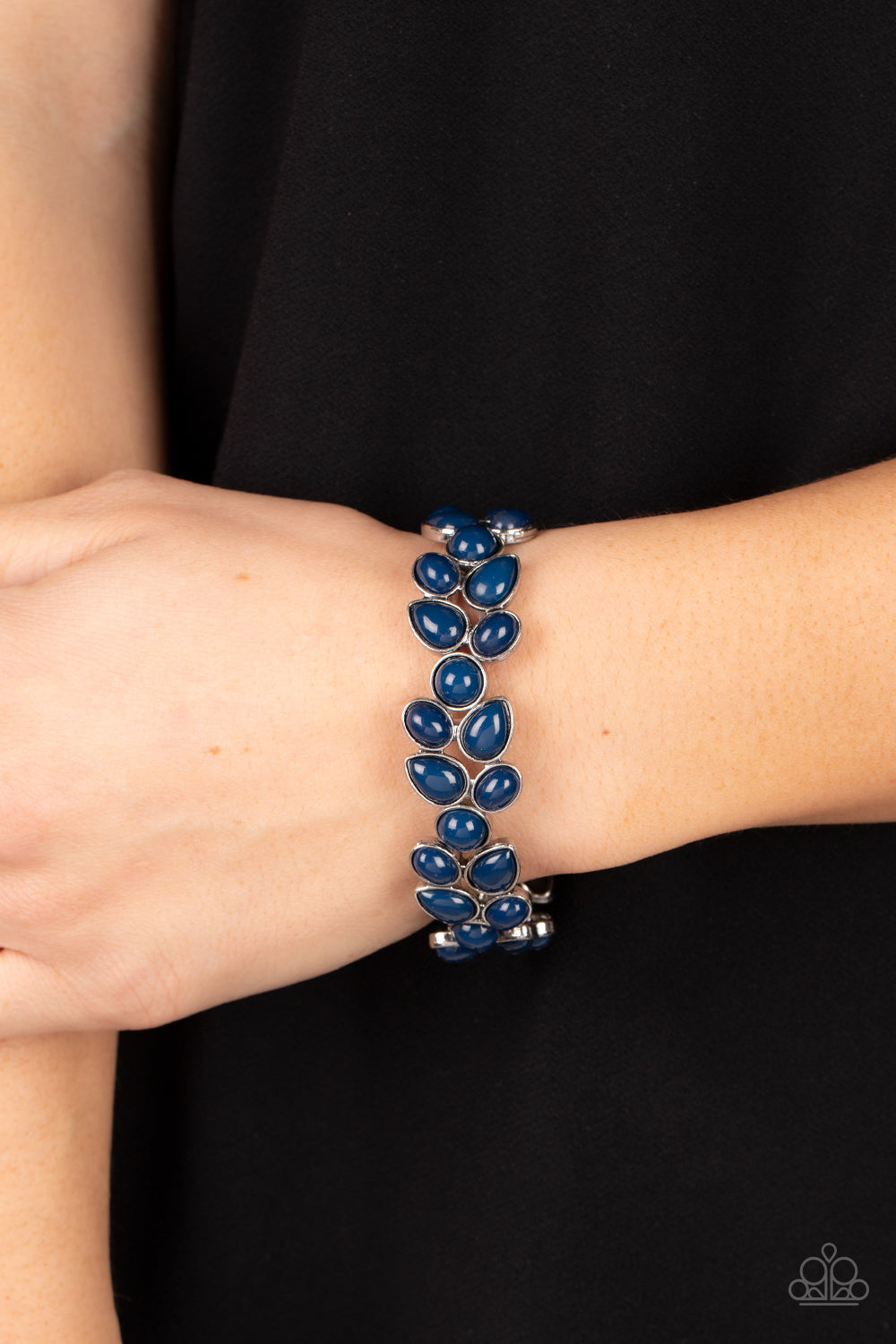 Paparazzi ~ Marina Romance ~ Blue Bracelet