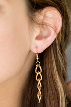 Load image into Gallery viewer, Paparazzi ~ Metro Metal ~ Gold Necklace Set