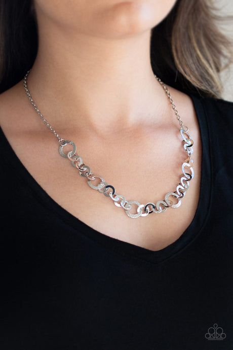 Paparazzi ~ Move It On Over ~ Silver Necklace Set