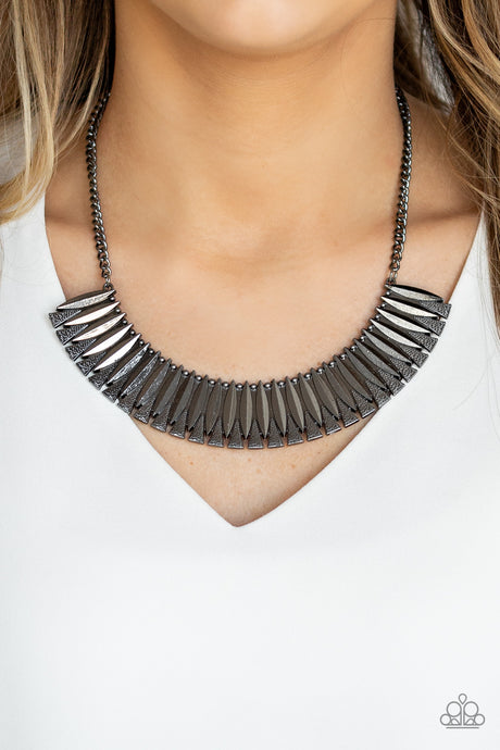 Paparazzi ~ My Main MANE ~ Black Necklace Set