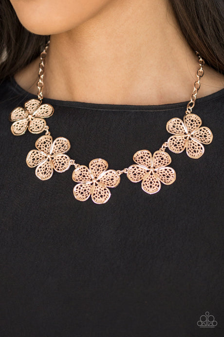 Paparazzi ~ No Common Daisy ~ Rose Gold Necklace Set