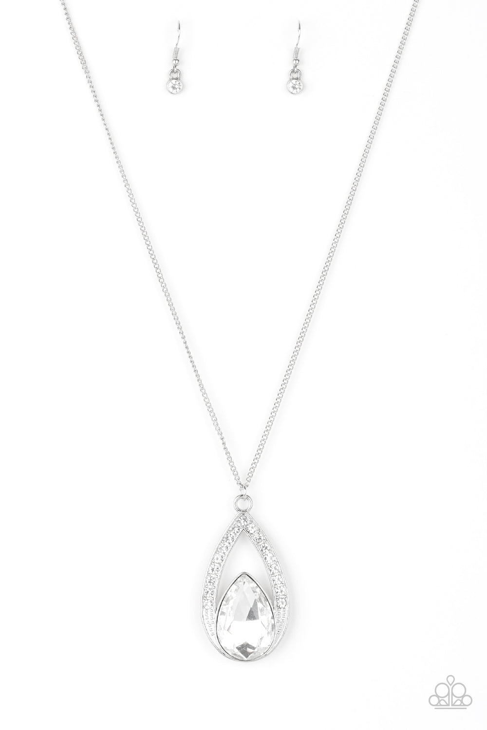 Paparazzi ~ Notorious Noble ~ White Necklace Set