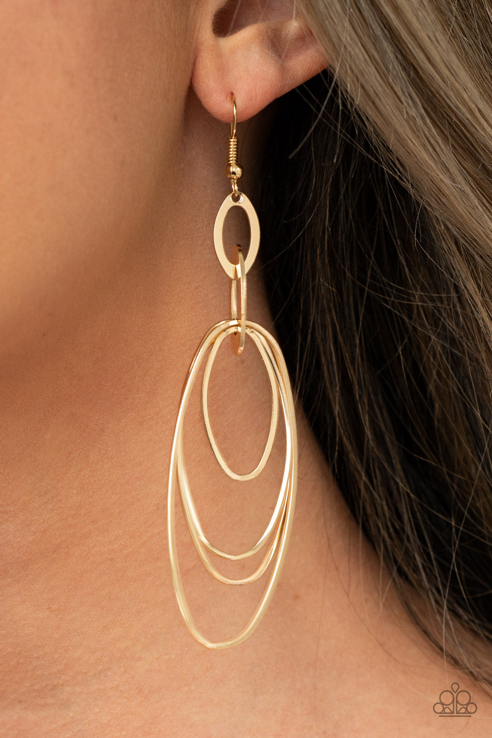 Paparazzi ~ OVAL The Moon ~ Gold Earrings