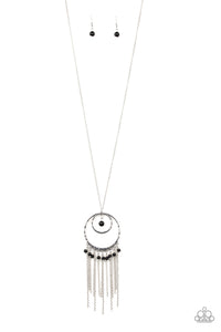 Paparazzi ~ Out Of Bounds Shimmer ~ Black Necklace Set