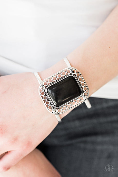 Paparazzi ~ PLAINS and Simple ~ Black Cuff Bracelet