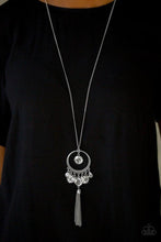 Load image into Gallery viewer, Paparazzi ~ Never ZOO Much ~ Silver Necklace Set