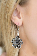 Load image into Gallery viewer, Paparazzi ~ Petunia Paradise ~ Silver Necklace Set