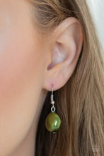 Load image into Gallery viewer, Paparazzi ~ Queen Of The Gala ~ Green Pearl Necklace Set