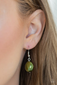 Paparazzi ~ Queen Of The Gala ~ Green Pearl Necklace Set