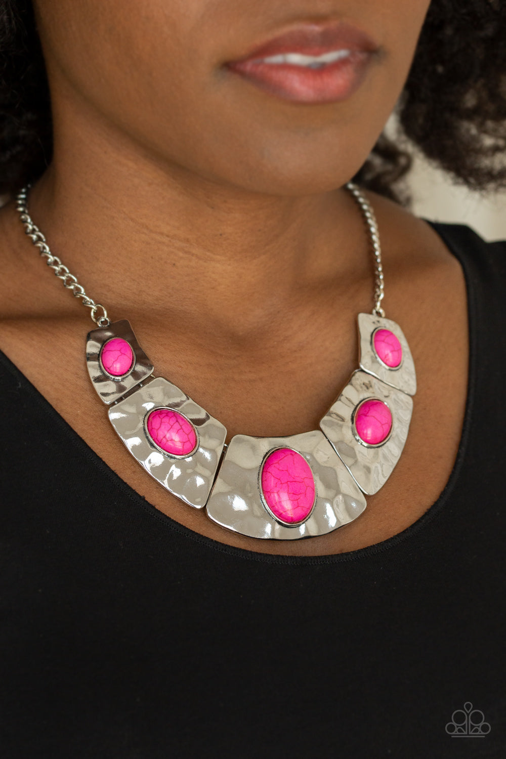 Paparazzi ~ RULER In Favor ~ Pink Necklace Set