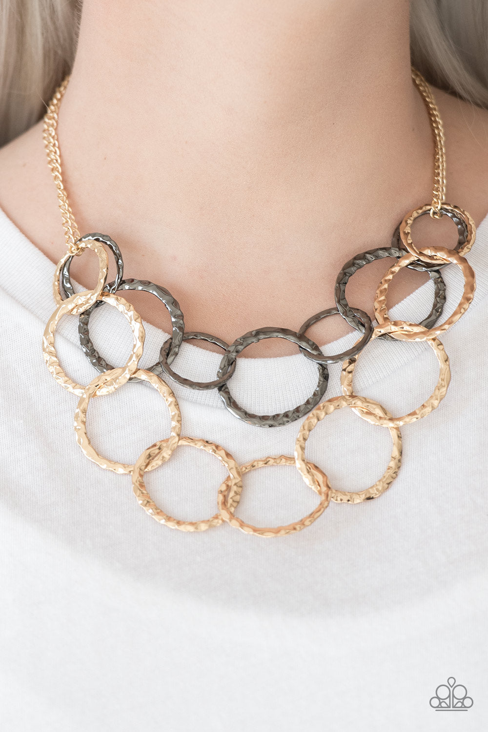 Paparazzi ~ Radiant Ringmaster ~ Multi Necklace Set