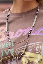 Load image into Gallery viewer, Paparazzi ~ Sunset Sightings ~ Fashion Fix Complete Trend Blend ~ Silver/Multi Necklace Set