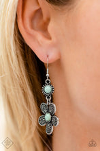 Load image into Gallery viewer, Paparazzi ~ Simply Santa Fe ~ Fashion Fix Complete Trend Blend ~ Blue Necklace Set