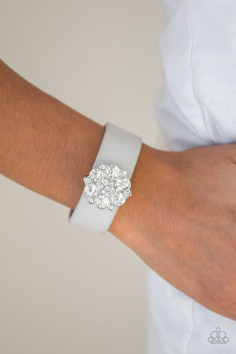 Paparazzi ~ Show-Stopper ~ Silver Urban Bracelet