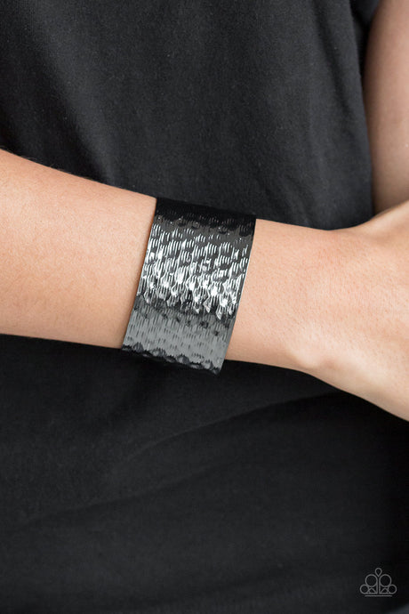 Paparazzi ~ Simmering Shimmer ~ Black/Gunmetal Cuff Bracelet