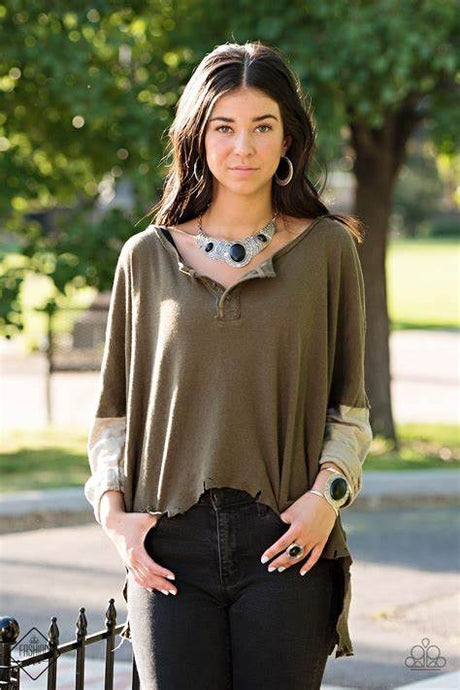 Paparazzi ~ Simply Santa Fe ~ Fashion Fix Complete Trend Blend ~ Black Necklace Set