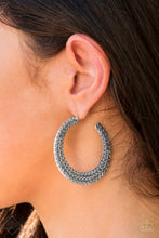 Load image into Gallery viewer, Paparazzi ~ Simply Santa Fe ~ Fashion Fix Complete Trend Blend ~ Black Necklace Set