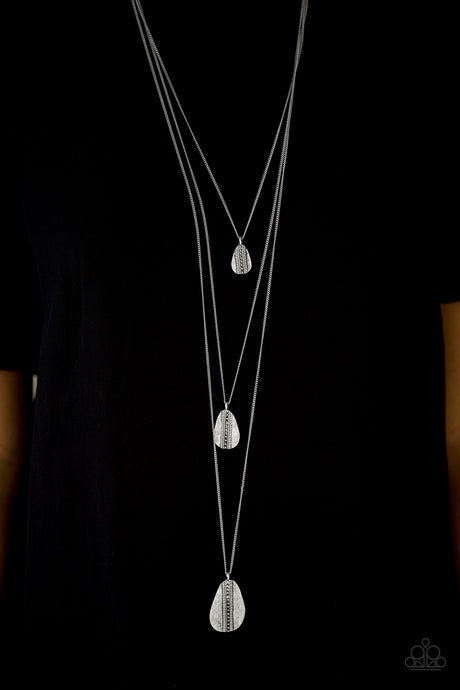 Paparazzi ~ Sonoran Storm ~ Silver Necklace Set