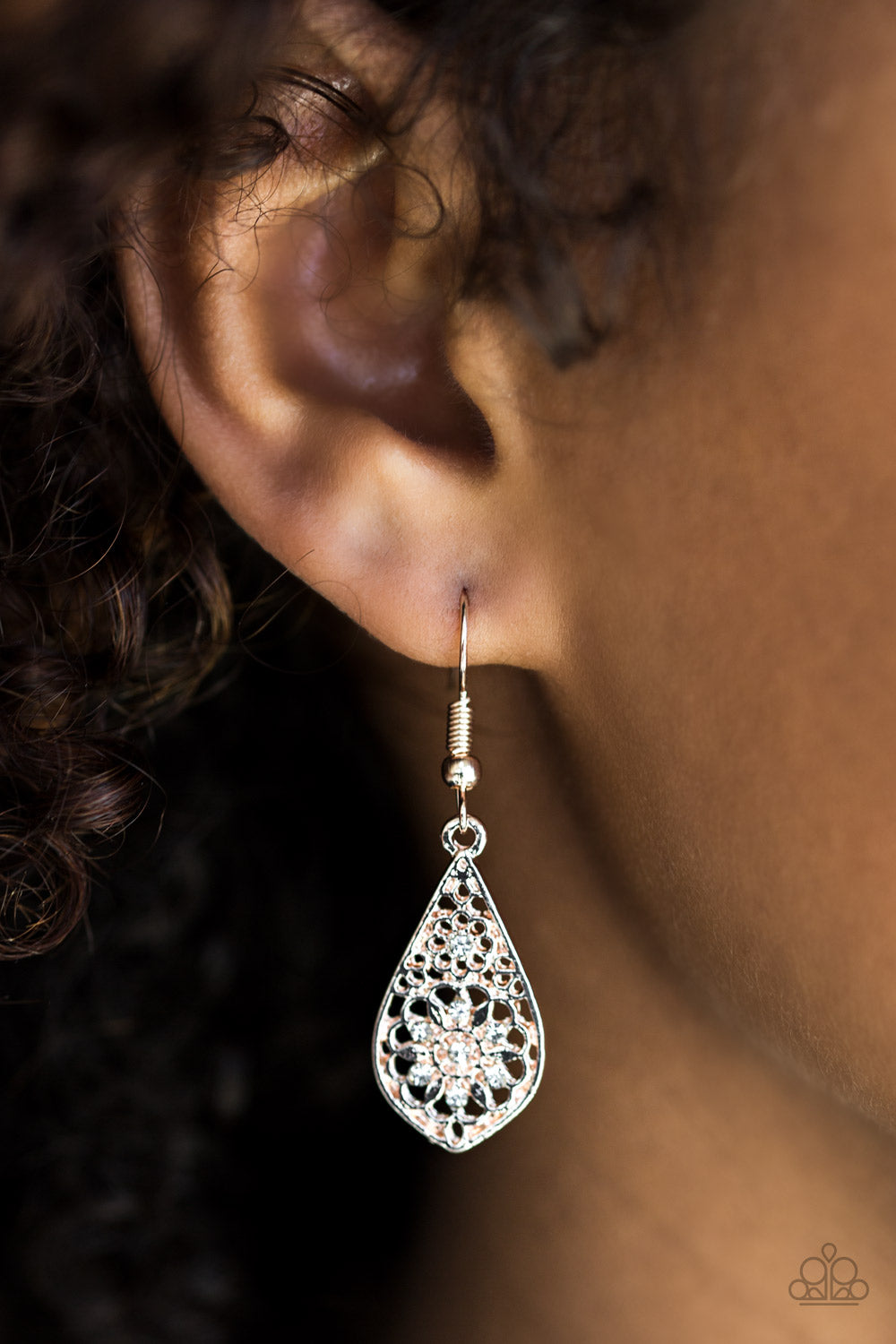 Paparazzi ~ Spring Sparkle ~ Rose Gold Earrings