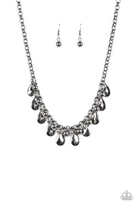 Paparazzi ~ Stage Stunner ~ Black Necklace Set