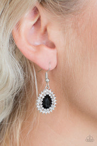 Paparazzi ~ Star-Crossed Starlet ~ Black Earrings