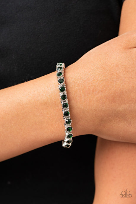 Paparazzi ~ Starry Social ~ Green Bracelet
