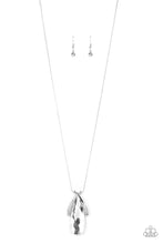 Load image into Gallery viewer, Paparazzi ~ Stellar Sophistication ~ White Necklace Set