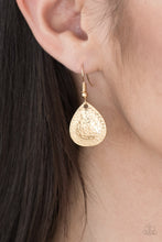 Load image into Gallery viewer, Paparazzi ~ Storm Goddess ~ Gold Necklace Set