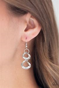 Paparazzi ~ Street Meet and Greet ~ Silver Necklace Set