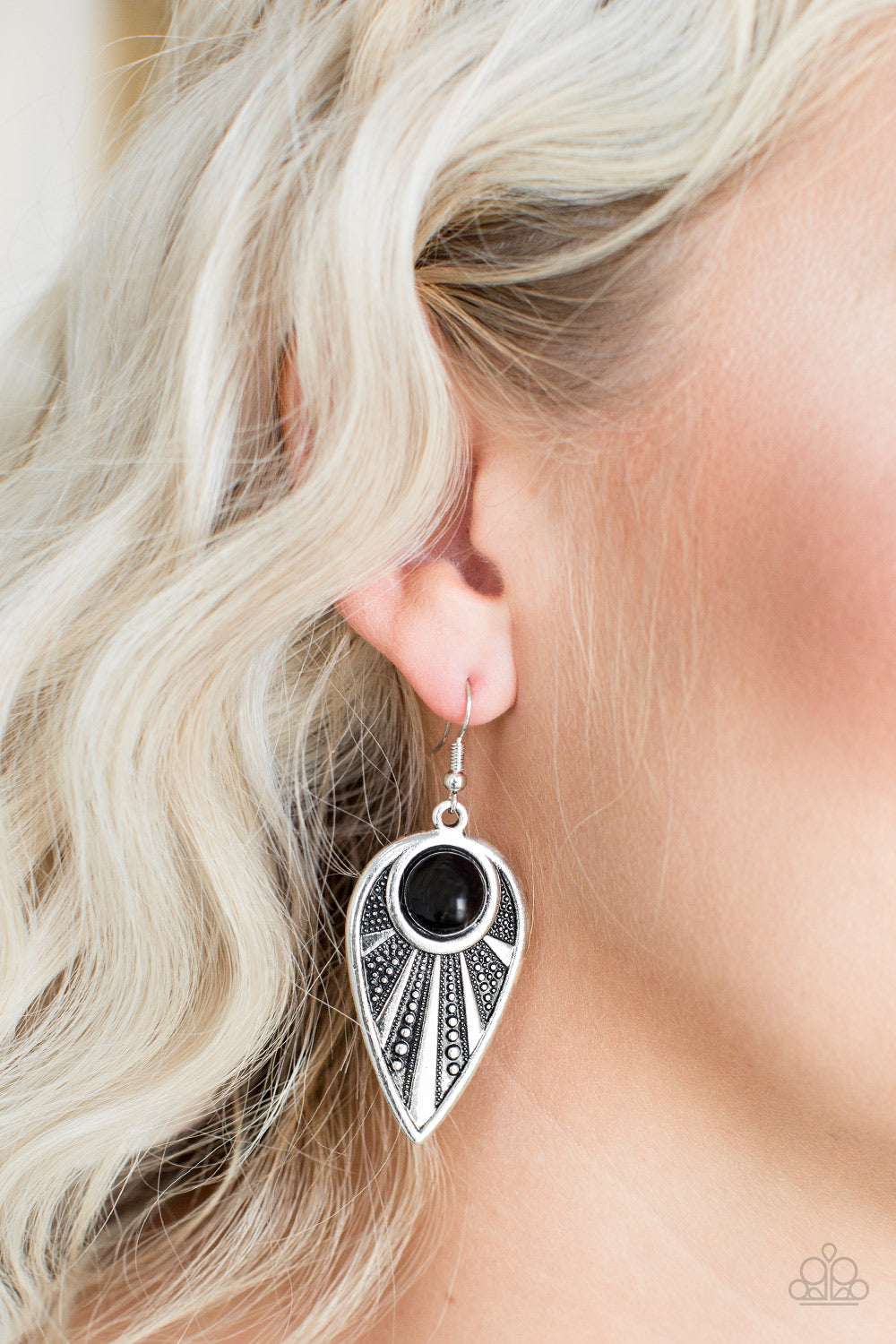 Paparazzi ~ Take A WALKABOUT ~ Black Earrings