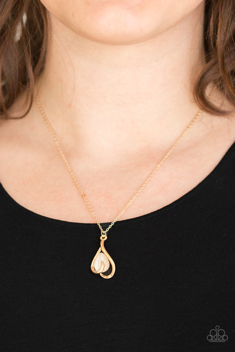 Paparazzi ~ Tell Me A Love Story ~ Gold Necklace Set