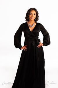Paparazzi ~ "The Erika" ~ ZI Collection ~ Silver Necklace Set