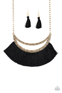 Paparazzi ~ The MANE Event ~ Gold Necklace Set
