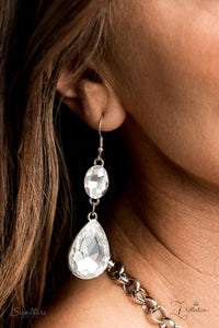Paparazzi ~ "The Sarah" ~ ZI Collection ~ White Necklace Set
