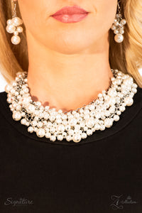 Paparazzi ~ "The Tracey" ~ ZI Collection ~ White Pearl Necklace Set