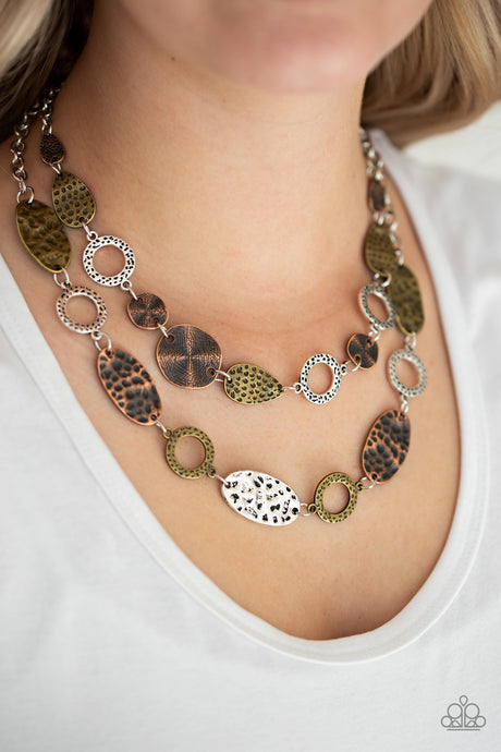 Paparazzi ~ Trippin' On Texture ~ Multi Necklace Set (Fashion Fix Exclusive)
