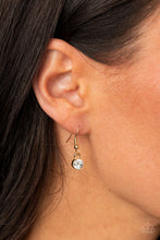 Load image into Gallery viewer, Paparazzi ~ Unrivaled Sparkle ~ Gold Necklace Set